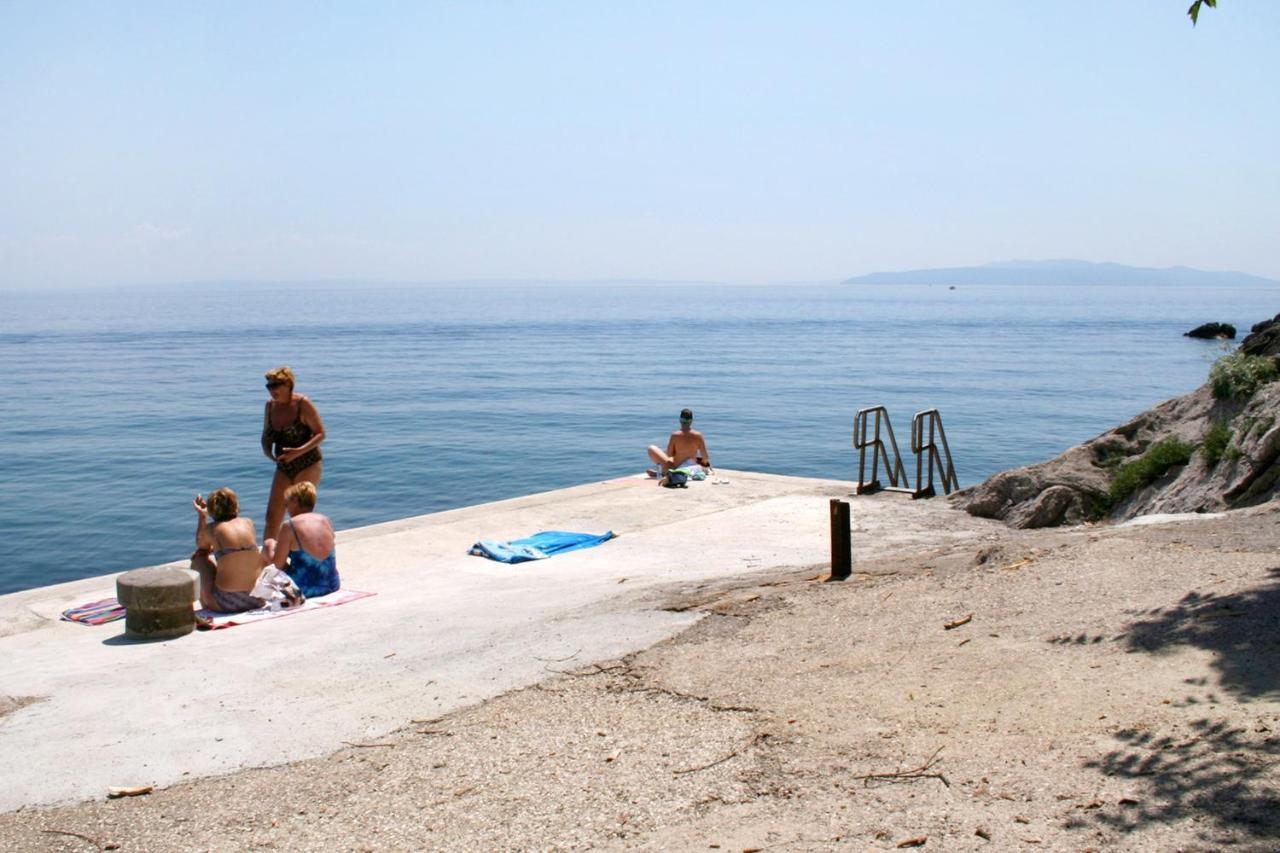 Apartments With A Parking Space Icici, Opatija - 7788 Extérieur photo